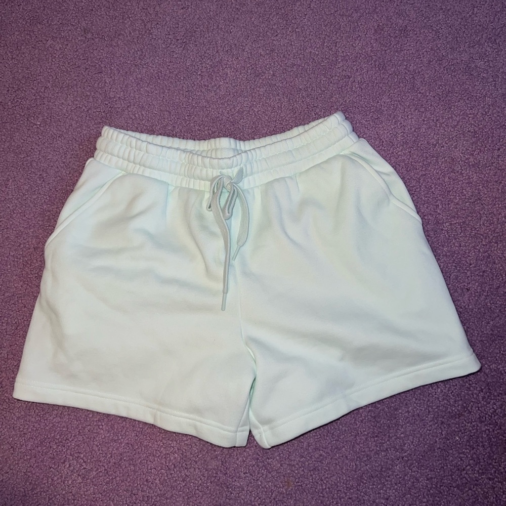 Fabletics shorts